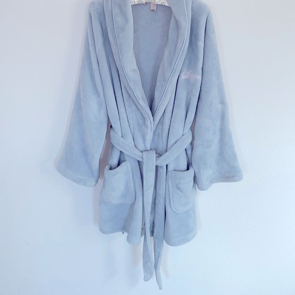 NEW VS The Cozy Hooded Short Robe XS/S - Picture 6 of 12